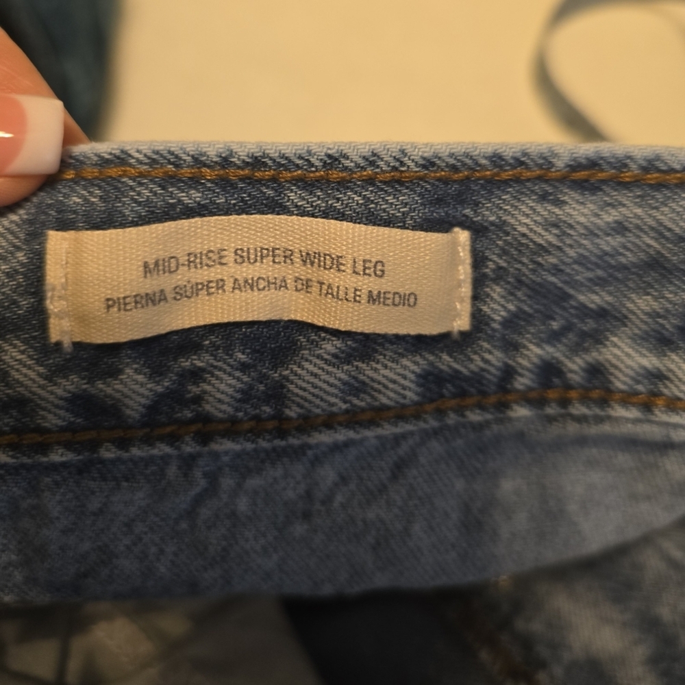 Universal Thread High Rise super Wide leg size 12 - Picture 7 of 8